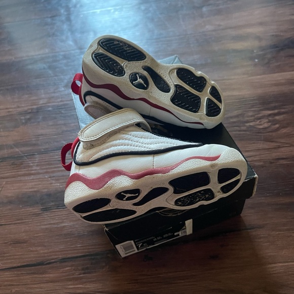 Nike Jordan size 7 - Picture 6 of 7